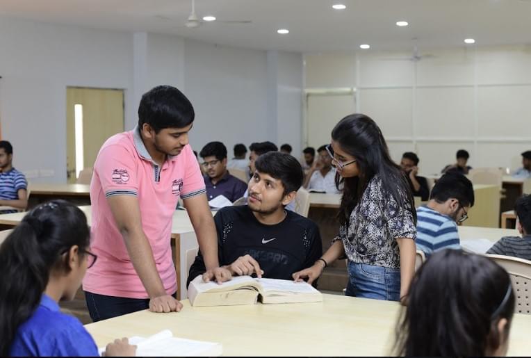 Indrashil University Rajpur Kadi Library photo 10